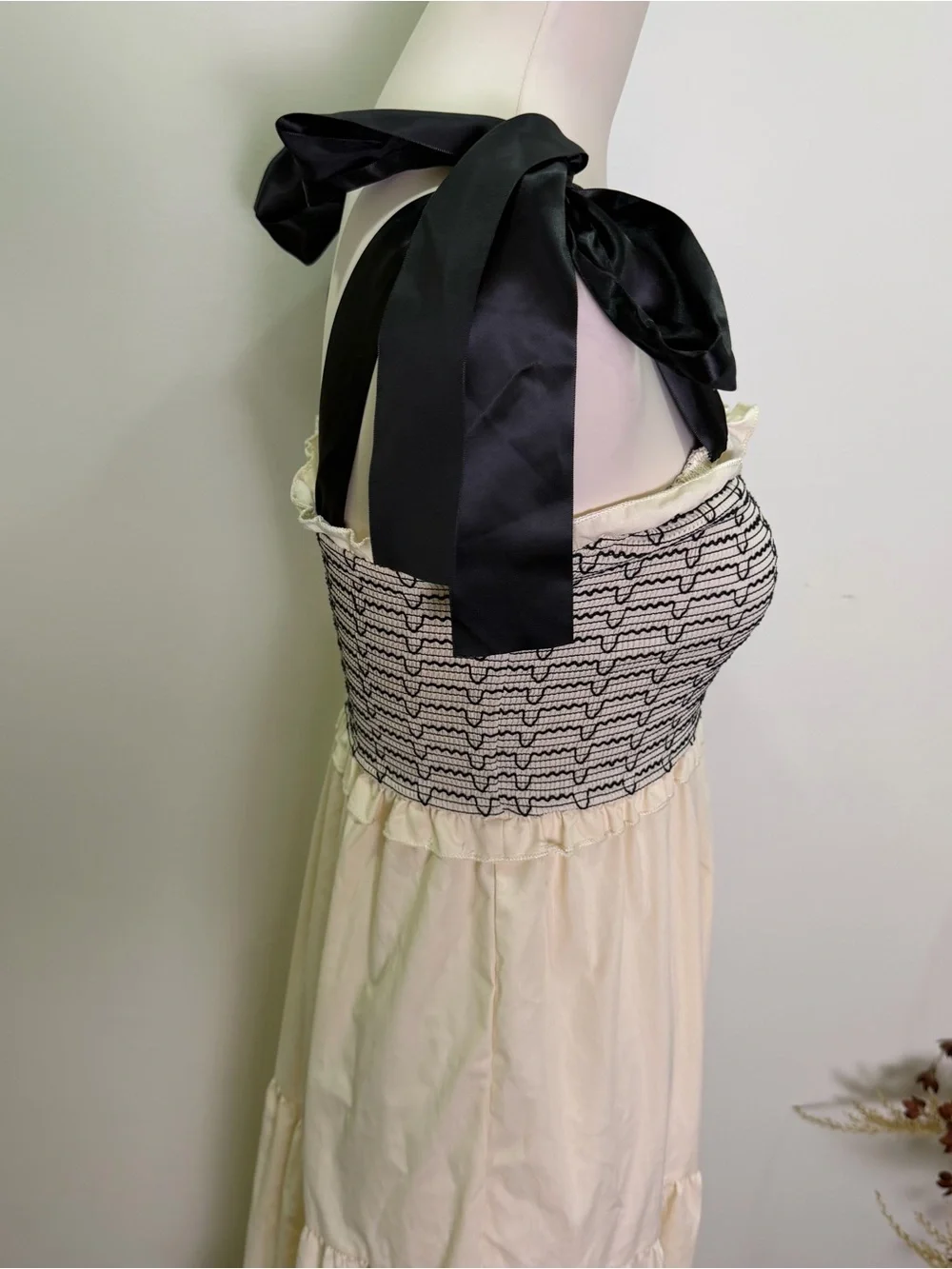 Smocked Bodice Tie-Shoulder Maxi Dress — Cream with Black Details Size Small - Picture 3 of 7